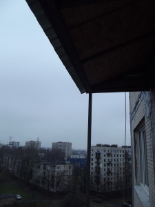 Крыша над балконами